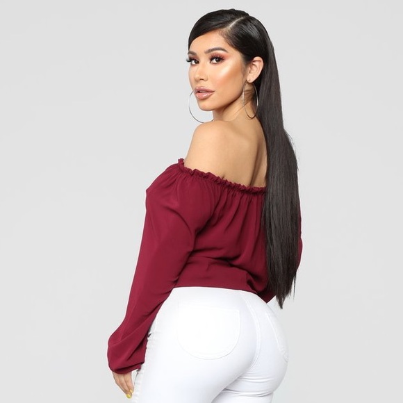 Lady In Waiting Top - Burgundy - Picture 6 of 6